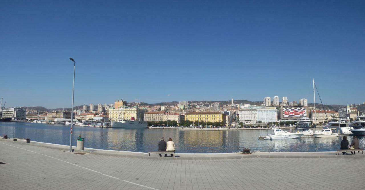 Apartment Belvedere With Seaview Fiume Esterno foto