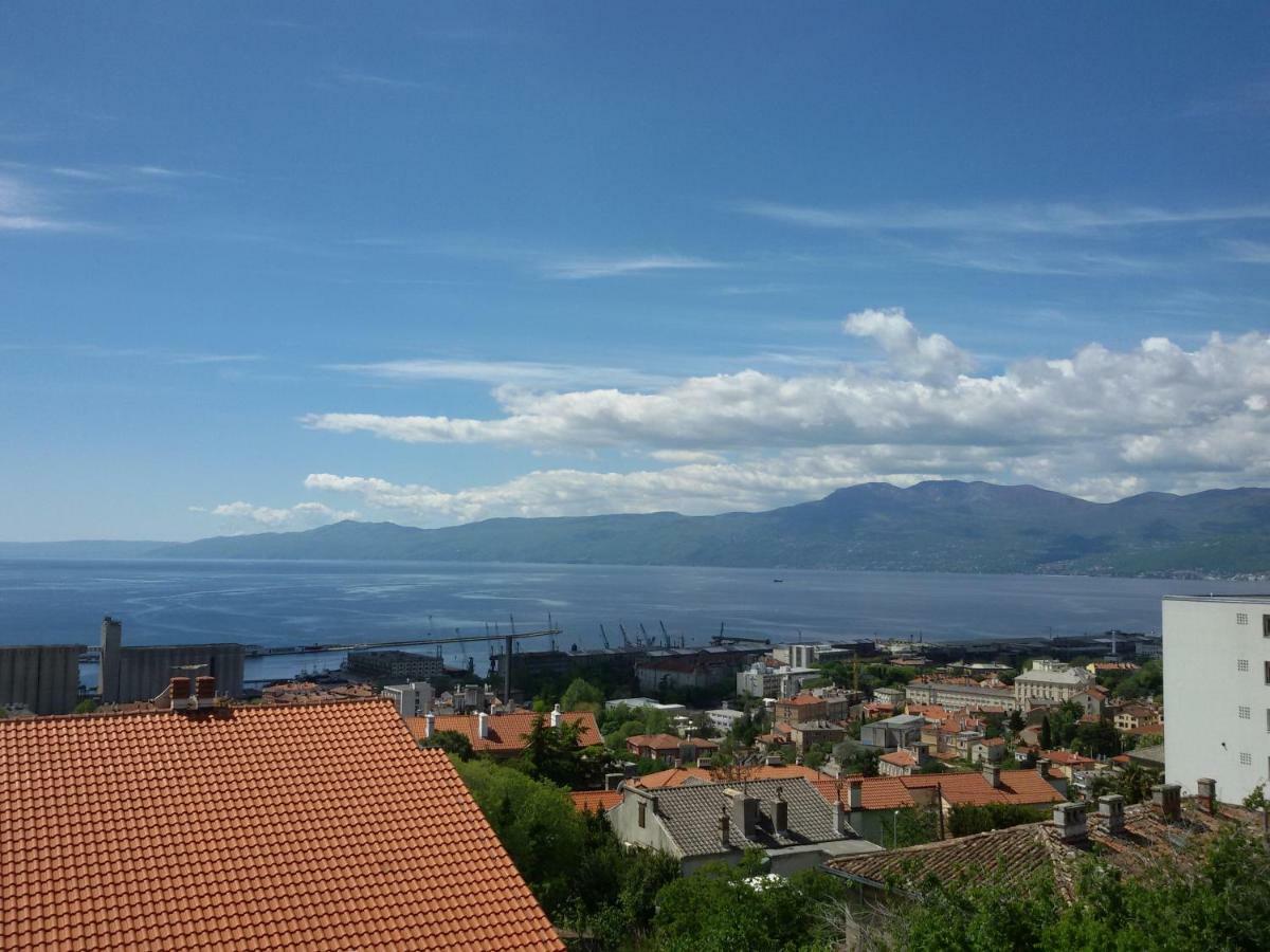 Apartment Belvedere With Seaview Fiume Esterno foto